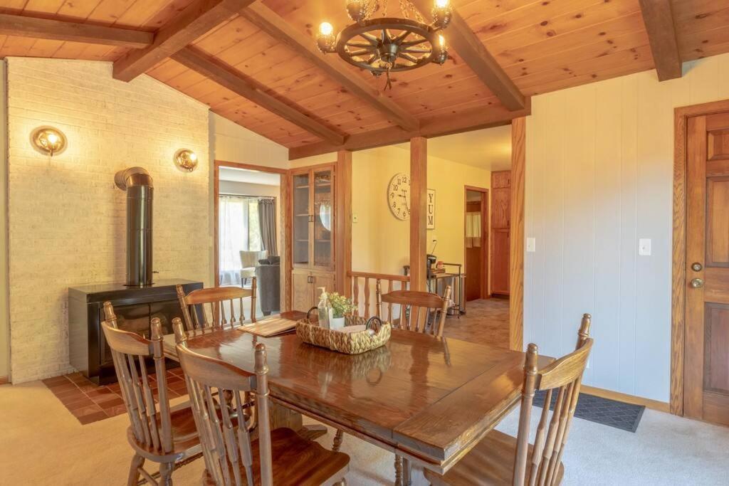 Family Home W/ 2 King, 2 Queen Beds + Game Room Bemidji Zewnętrze zdjęcie